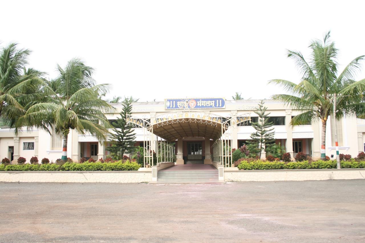 Hotel Sai International Peth  Extérieur photo